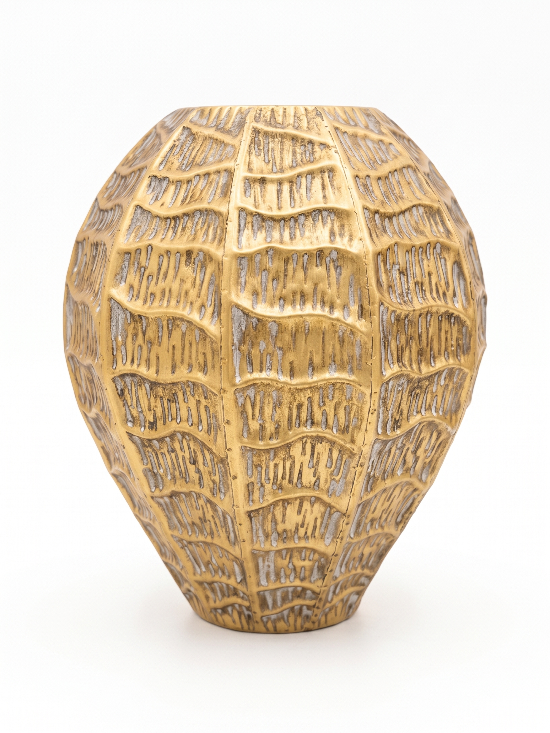 Lumara Alegra Statement Vase — smooth sculptural ceramic