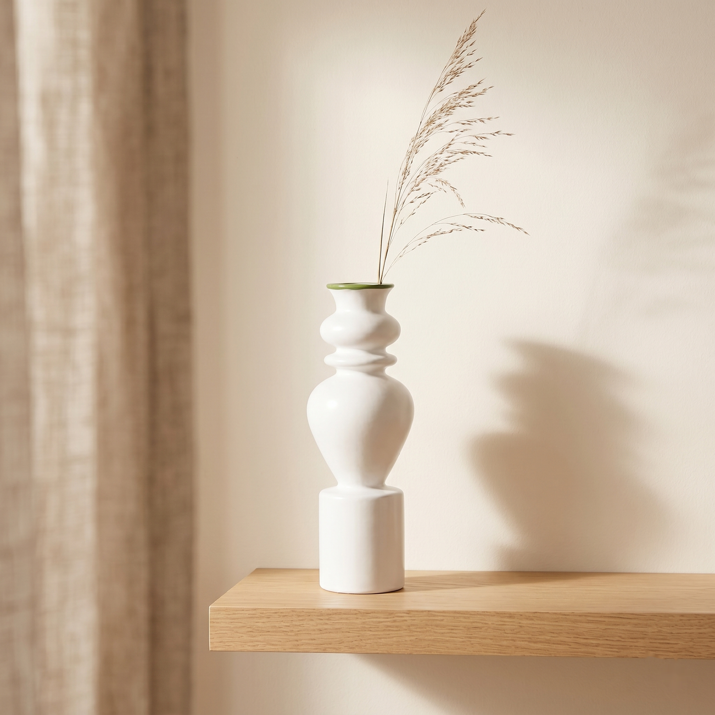 Lumara Bud Vase White — Classic Ceramic Minimal